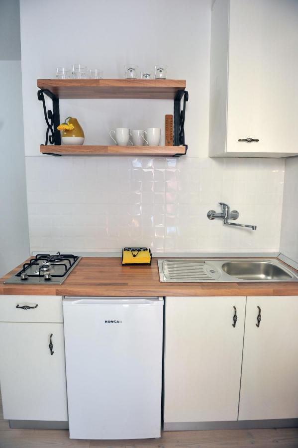 Studio Apartman Bandb Dakovo Exterior photo